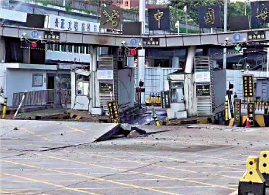 天顺：﻿深圳：文锦渡口岸入境方向地面沉降 客货车暂停通关